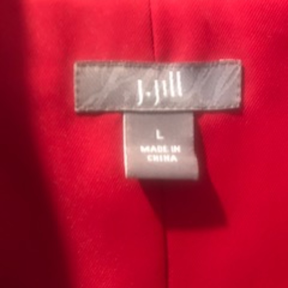 Silk Red Jacket - Picture 5 of 5
